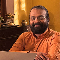 Dr Shreevarma